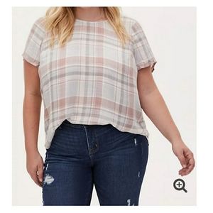 Torrid NWT Pink & Gray Button Back Top